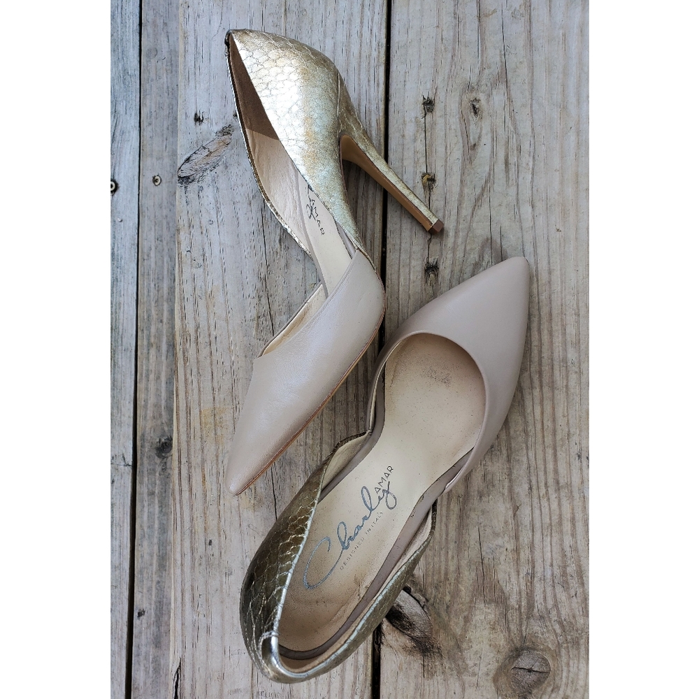 Charly Amar heels